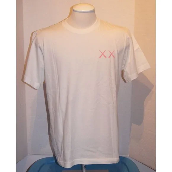 Uniqlo x KAWS T-Shirt - Picture 3 of 12